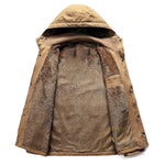 Load image into Gallery viewer, Men&#39;s winter jacket with hood and multiple pockets
