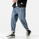 Load image into Gallery viewer, Loose denim trousers with belt and pockets
